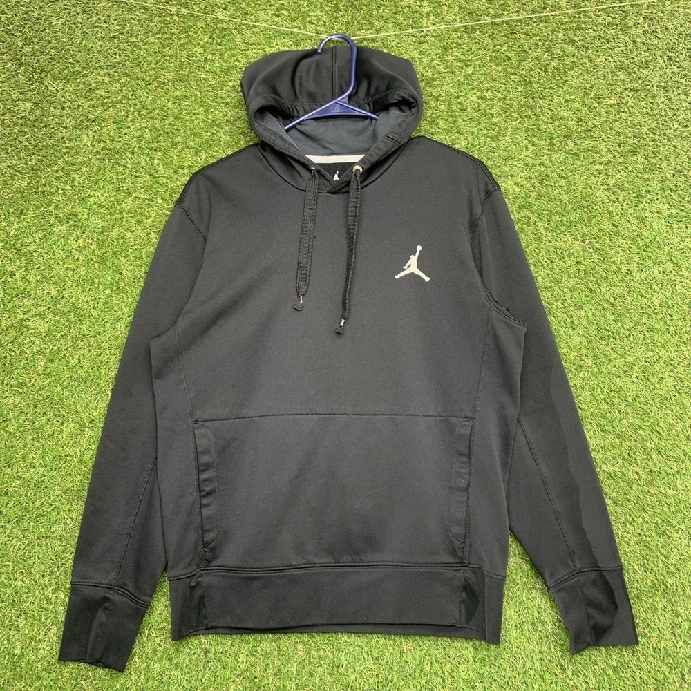 Jordan Hoodie Mens Medium Therma-Fit Black Sportswear Sweatshirt Zion DH0582-011